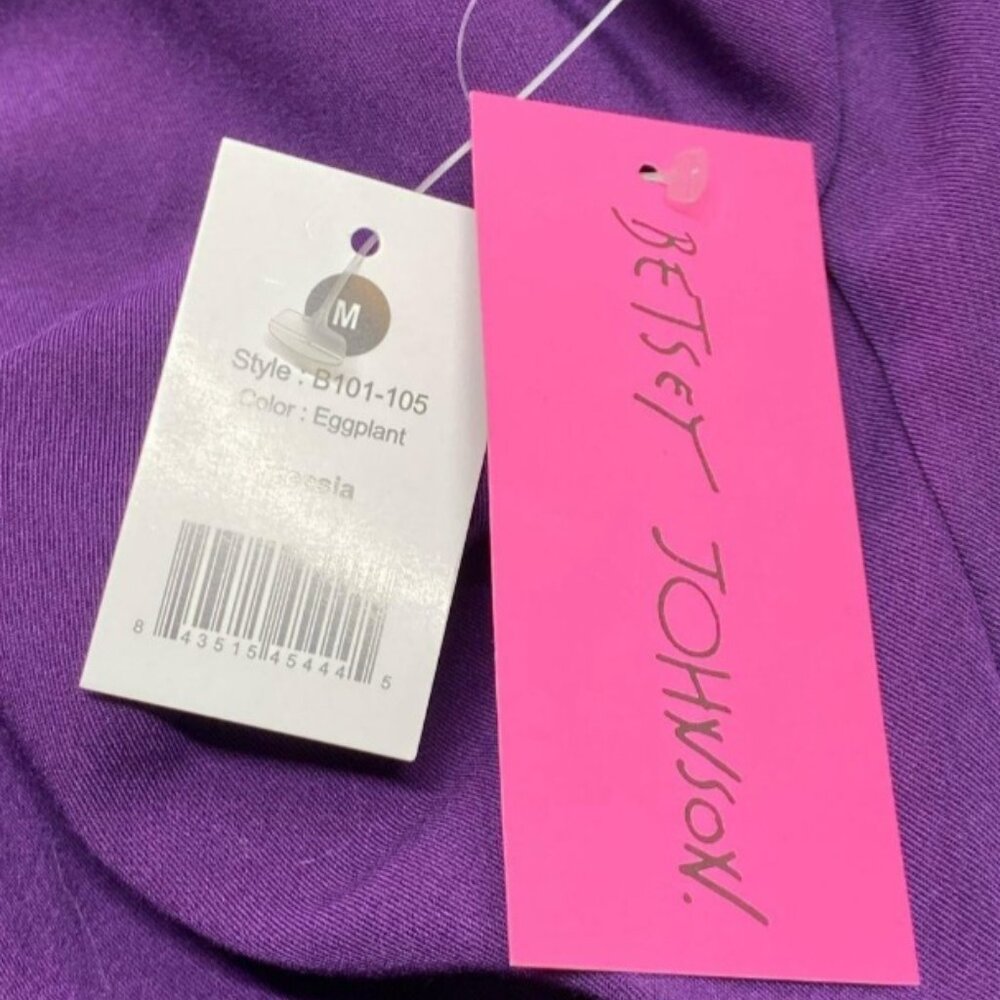 Betsey Johnson NWT Eggplant Purple V-Neck Scrub Top - Picture 4 of 4